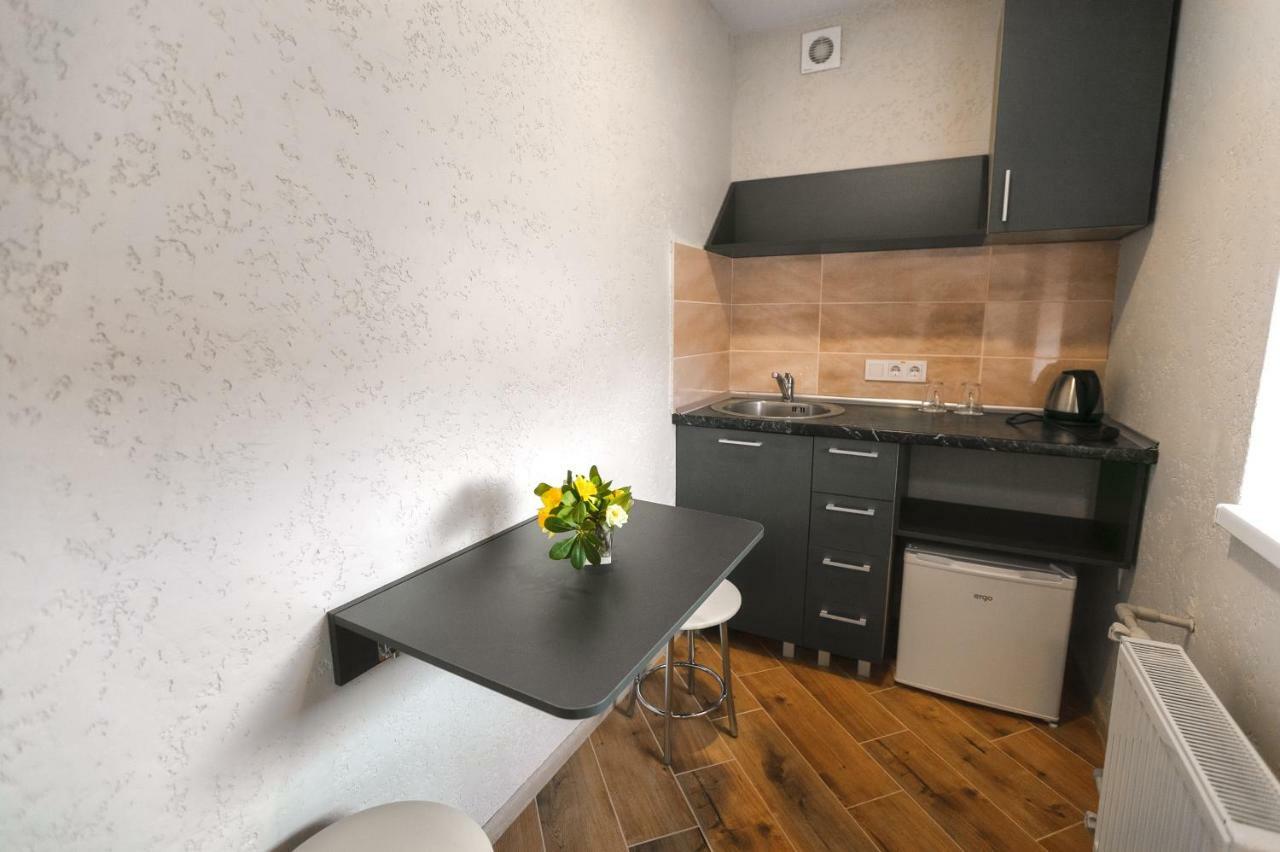 Raziotel Rishelyevskiy Cherson Exteriör bild